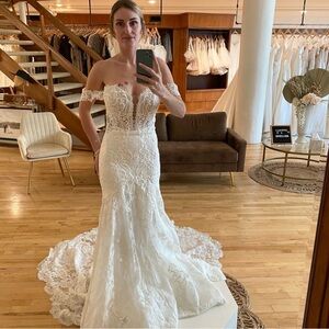 Martina Liana Wedding Dress